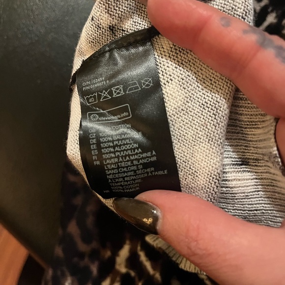 NWT H&M animal print cardigan, size S - Picture 3 of 5